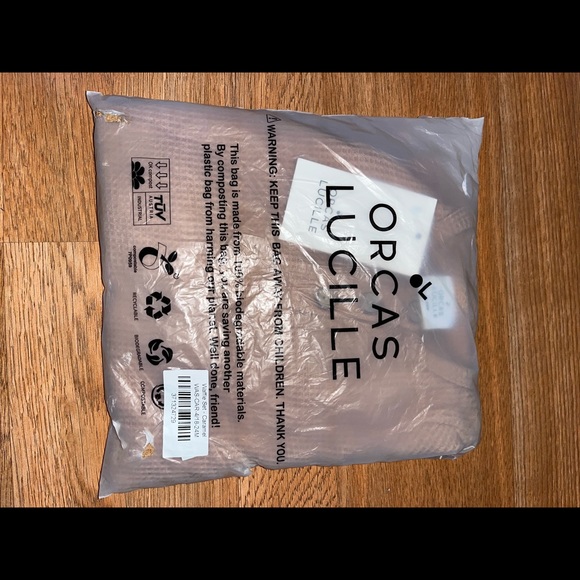 Orcas Lucille Waffle Set - Picture 6 of 6